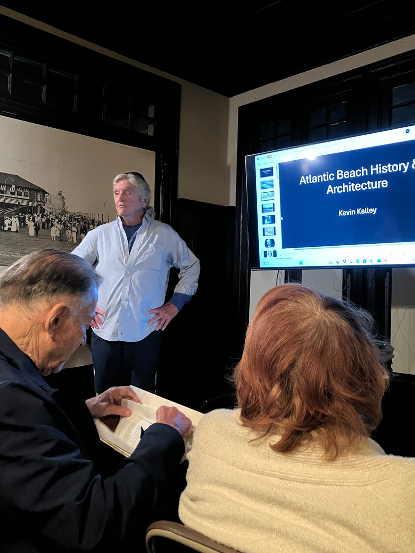 Highlighting disappearing Spanishcolonial homes in Atlantic Beach